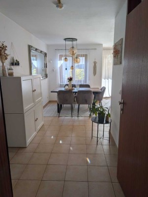 Gepflegte 3,5-Zimmer Wohnung mit Balkon und Garage in Nagold