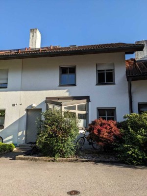 Ruhiges, großes RMH mit Südgarten - BADSANIERUNG 2025 - nahe Franz-Heidinger-Str.