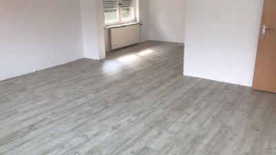 Ansprechende 4-Zimmer-Dachgeschosswohnung mit gehobener Innenausstattung mit EBK in Langenhagen