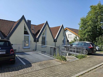 Eigentumswohnung aufgeteilt wie ein Reihenmittelhaus. Toplage