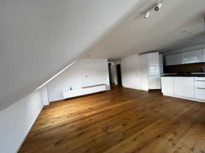 Moderne 4,5-Zimmer-Maisonette-Wohnung in Besigheim