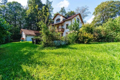 Grafing: Sehr gut gelegenes Baugrundstück mit Altbestand, Nähe S-Bahnhof