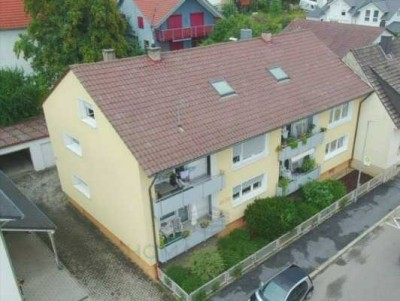 Frisch renovierte 3-Zimmerwohnung im beliebten Königsbach mit Garage!