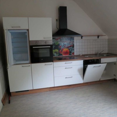 3-Zimmer-Dachgeschosswohnung mit EBK max. 2 Personen