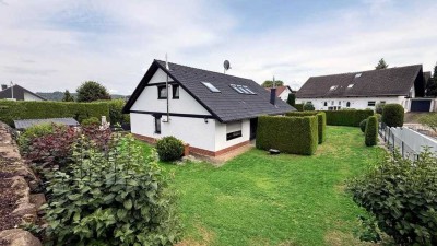 Attraktives, freistehendes 1-Familien-Haus