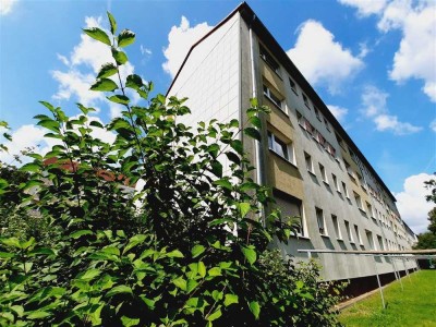 3-Raum-Wohnung in Lauchhammer, Bad mit Badewanne