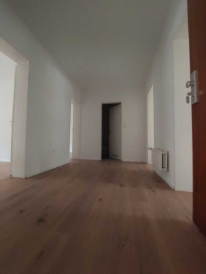 3 - Zimmer Wohnung mit Balkon, 82 m² in Hamm Mitte