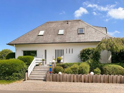 Schlei: Großzügig Wohnen mit traumhaftem Blick über die Schlei bis nach Schleswig