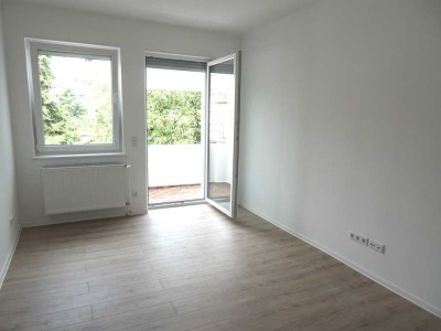 Sehr schön renovierte 3 ZKB mit Balkon im 3 FH in ruhiger Lage