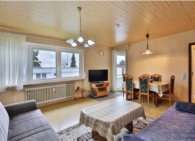 Helle 2-Zimmer-Wohnung mit Balkon | Möbliert | EBK | Renoviertes Bad | Stellplatz | Ruhige Lage