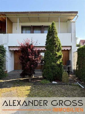 Gepflegtes Reiheneckhaus mit Garten und Garage