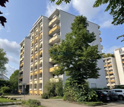 Kapitalanlage: Gepflegte 1-Zimmer-Wohnung mit Balkon im 
5. OG und TG-Stellplatz!