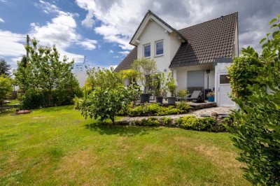 Seelscheid: Junges und freistehendes Einfamilienhaus sucht neue Familie!