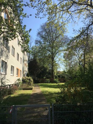 Freie kleine 3 Zi im EG mit sonnigem Balkon_72