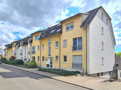 Charmante Zweizimmerwohnung mit Gartennutzung und Sonnenterrasse