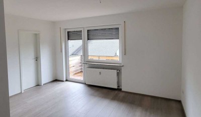 Attraktives Apartement - 1,5 Zimmer -  mit großem Balkon und Kfz.- Stellplatz