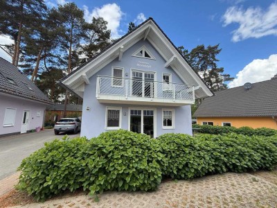 Charmantes Ferienhaus mit zwei Ferienwohnungen in Röbel/Müritz