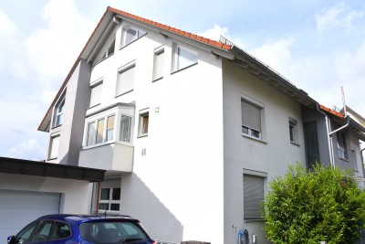 **Lifestyle-Maisonette-Wohnung mit Balkon und Garage in Maichingen**