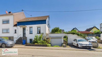 BECKINGEN: WOHNHAUS MIT GARTEN UND GARAGE!