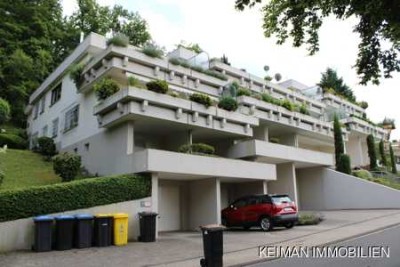 Schöne Eigentumswohnung in herrlich ruhiger Höhen-Aussichtslage !