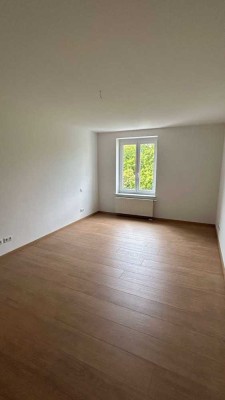 Große renovierte Wohnung in Mitten von München!