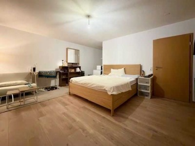 8,7% Nettorendite: Top sanierte 1-Zimmer-Wohnung mit Balkon & Stellplatz