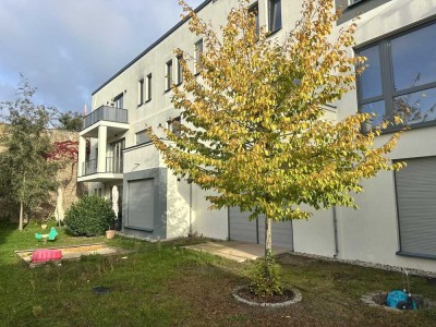 3 Zimmer Erdgeschoss mit Südterrasse & Garten im Herzen von Teltow