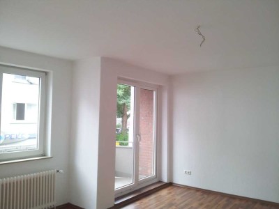 Vegesack - helle 2 Zimmer-Whg. im 1. OG mit Balkon