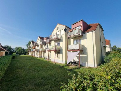 Motzen, 1-Zimmer Erdgeschoss Wohnung mit Terrasse und Tiefgaragenplatz