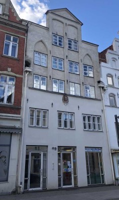Großzügige und loftartige 1-Zimmerwohnung im Herzen der Lübecker Altstadt