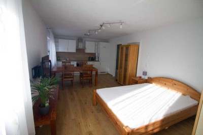 Stilvolle vollmöblierte neuwertige 1-Zimmer-Wohnung zum Vermieten