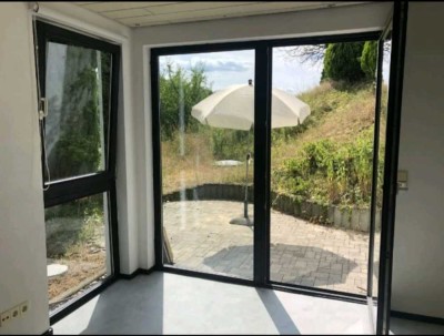 Helle 2 Zimmer Wohnung mit Terrasse in Nieder-Beerbach