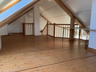 4 Zimmer Maisonette Wohnung in top Lage