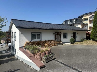 Einfamilienhaus-Bungalow mit Lagerflächen in Freyung Nähe Zentrum