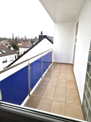 Helle 3-Zimmer Wohnung mit Balkon in Stadtbergen