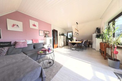 Oberhausen Sterkrade: 2. OG – ganz oben! 3 Zimmer, Balkon mit Grünblick & Garage in ruhiger Lage