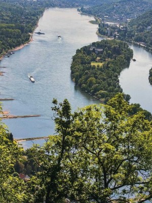 TOP Lage - am Fuße des Siebengebirges - unmittelbare Nähe zu Schloss und Reitanlage Hagerhof