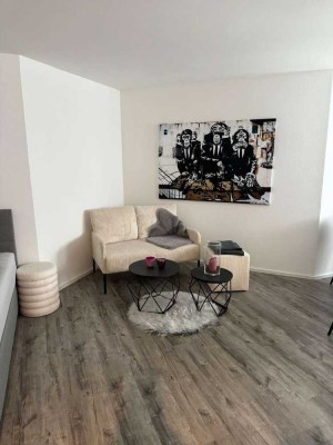 Komplett eingerichtete 1 Zimmerwohnung auf Zeit oder langfristig zu vermieten