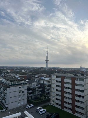 Erstbezug nach Sanierung mit Einbauküche und Balkon: exklusive 2-Zimmer-Wohnung in Sylt