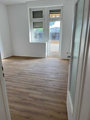 3 Zimmerwohnung/ Erstbezug nach Sanierung