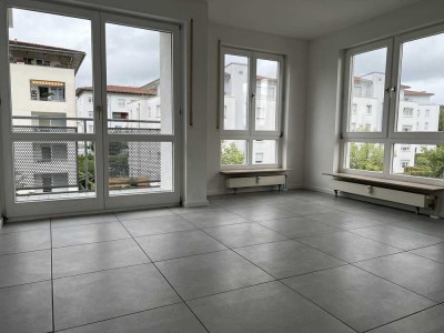 Helle 3-Zimmer Wohnung mit Balkon in Plochingen