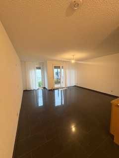 Geschmackvolle 1-Raum-Wohnung mit Einbauküche in Dettingen unter Teck