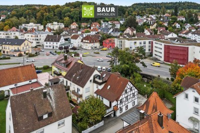 Charmantes Reihenendhaus mit Einliegerwohnung und großer Terrasse – zentral in Weingarten