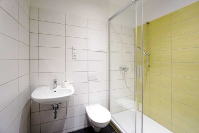 Schicke Seniorenwohnung mit moderner Großraumdusche