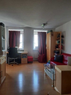 Apartment mit schöner Aussicht im Hain zu vermieten - teilmöbliert - mit Stellplatz