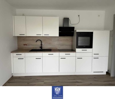 Ihr neuer Lieblingsplatz! Modern saniert, Balkon, Fußbodenheizung, EBK!