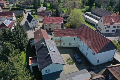 ländl. Anwesen, Teilvermietet, 5WE + 107qm Gewerbefl. *nur 900,- Euro/m²,  JNKM über 40T€ mgl.!