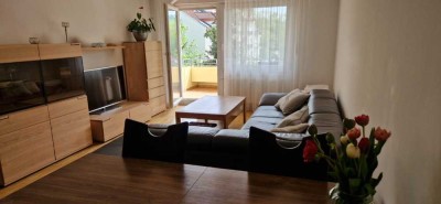 Geschmackvolle, sanierte 3-Raum-Wohnung mit geh. Innenausstattung mit Balkon und EBK in Müllheim