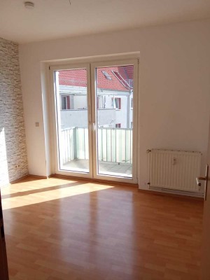 2-Zi.-Wohnung mit Balkon und Einbauküche