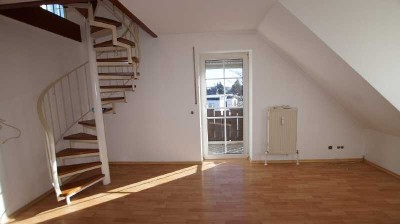 3 Zimmer-Maisonette-Wohnung mit Balkon